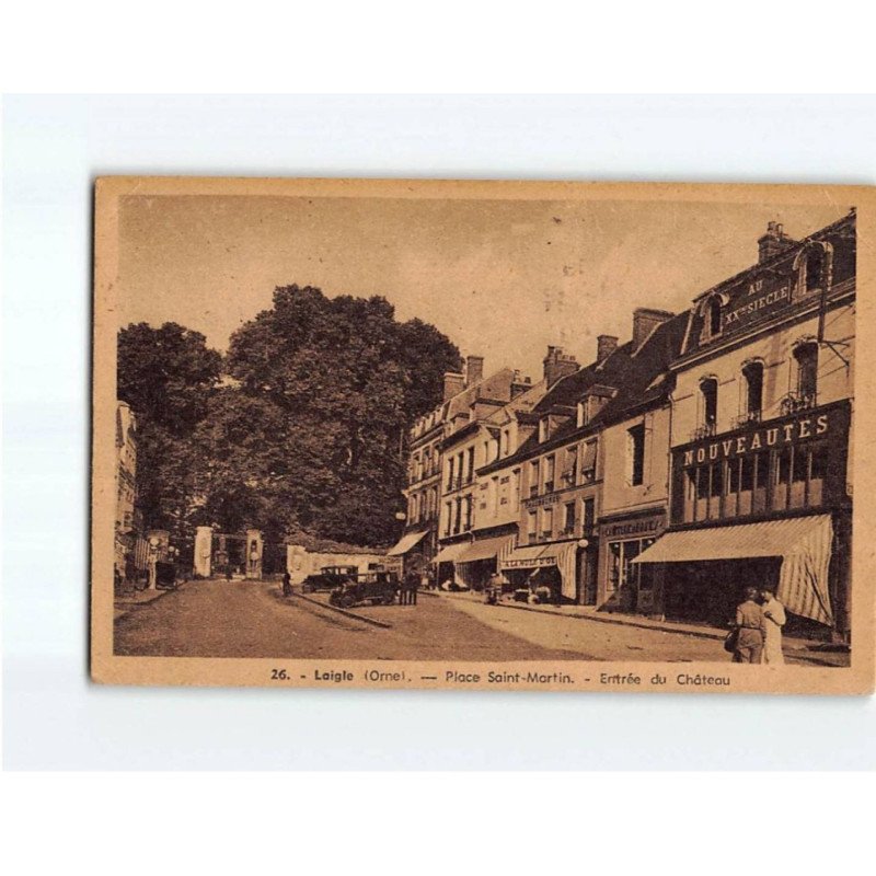 L'AIGLE : Place Saint-Martin, Entrée du Château - état