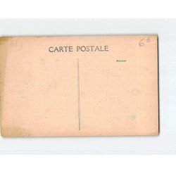LE THEIL : Le bas de la place et rue des Moulins - état