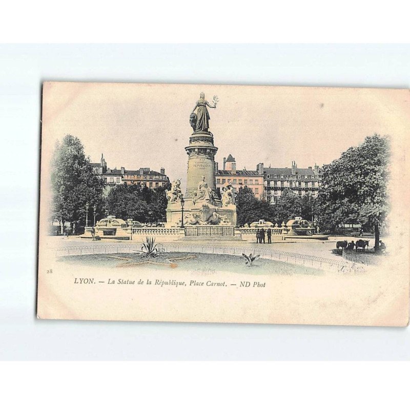 LYON : La Statue de la République, Place Carnot - très bon état