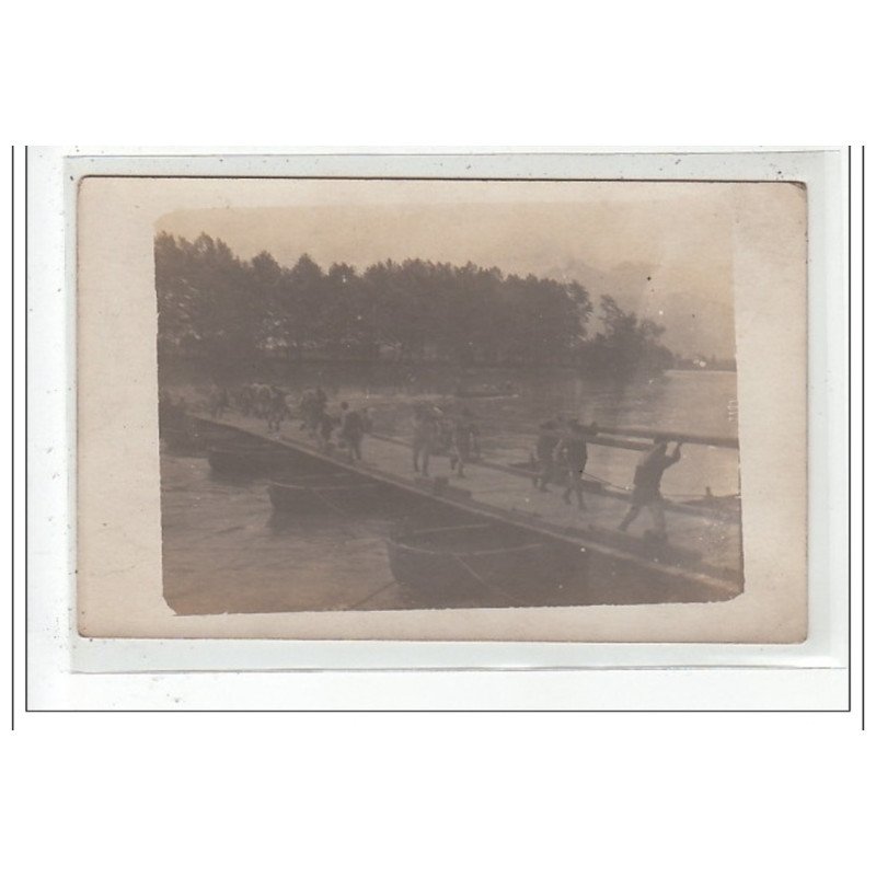 ISERE : militaire - tres bon état