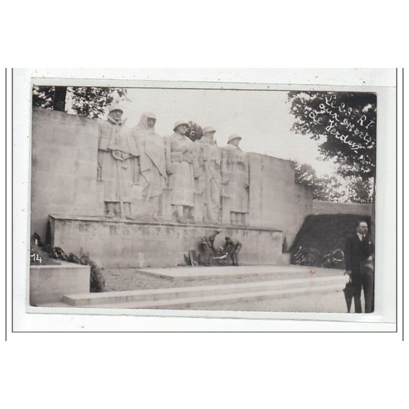 VERDUN : carte photo - tres bon etat