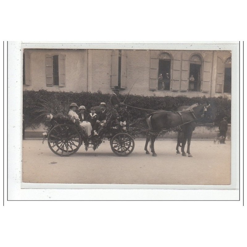 HAUTE GARONNE : personne sur voiture a cheval - tres bon état