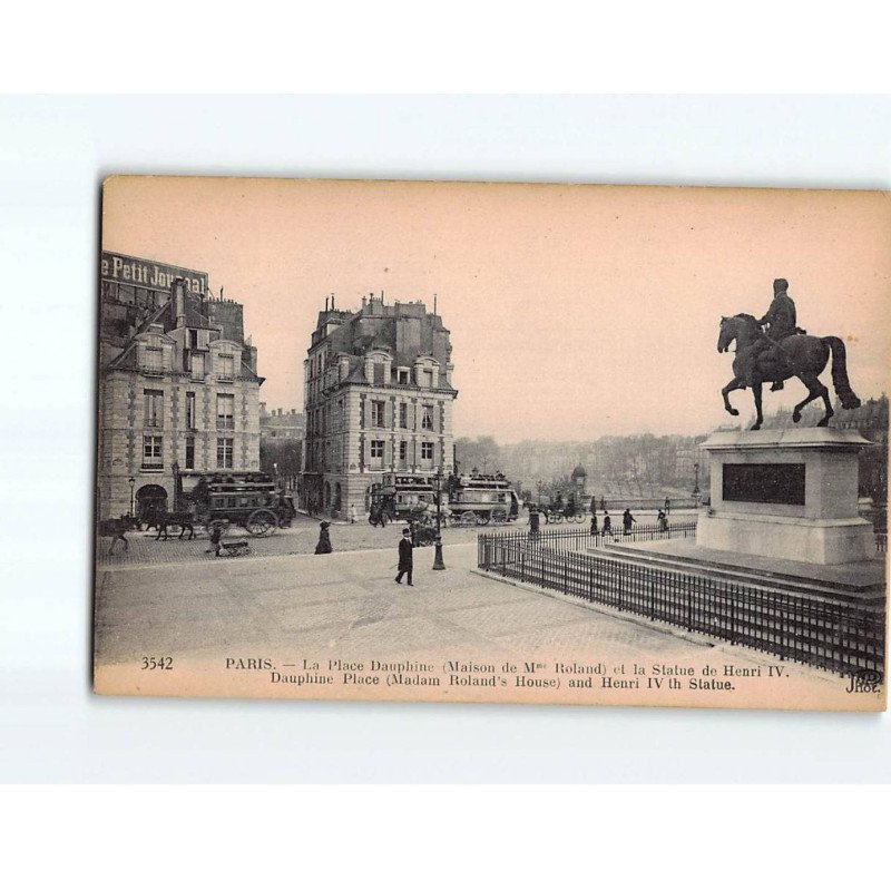 PARIS : La Place Dauphine et la Statue de Henri IV - très bon état