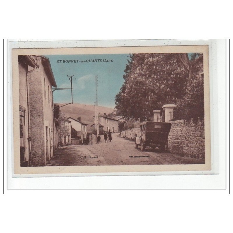St-BONNET-des-QUARTS : rue - tres bon état