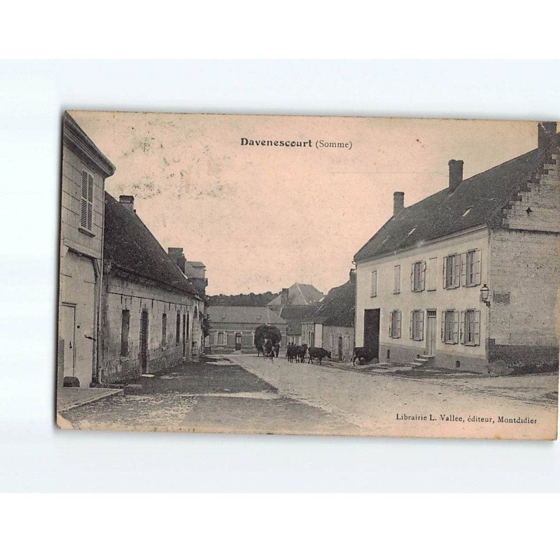 DAVENESCOURT : Vue intérieure - état