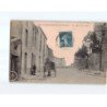 LA BOISSIERE DE MONTAIGU : Un coin de la Place - état
