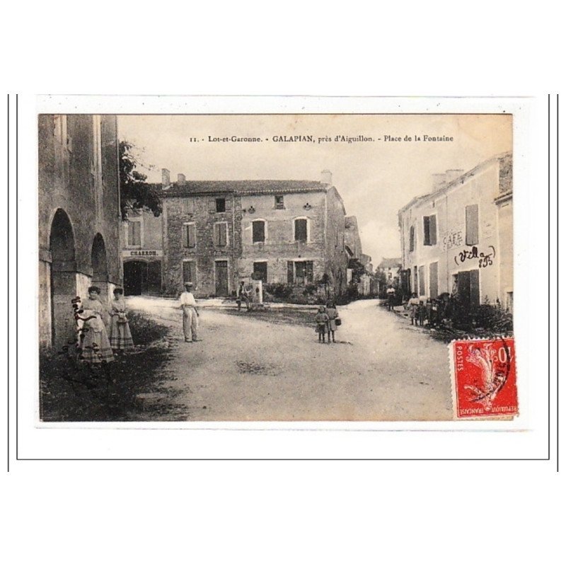 GALAPIAN : place de la fontaine - tres bon état