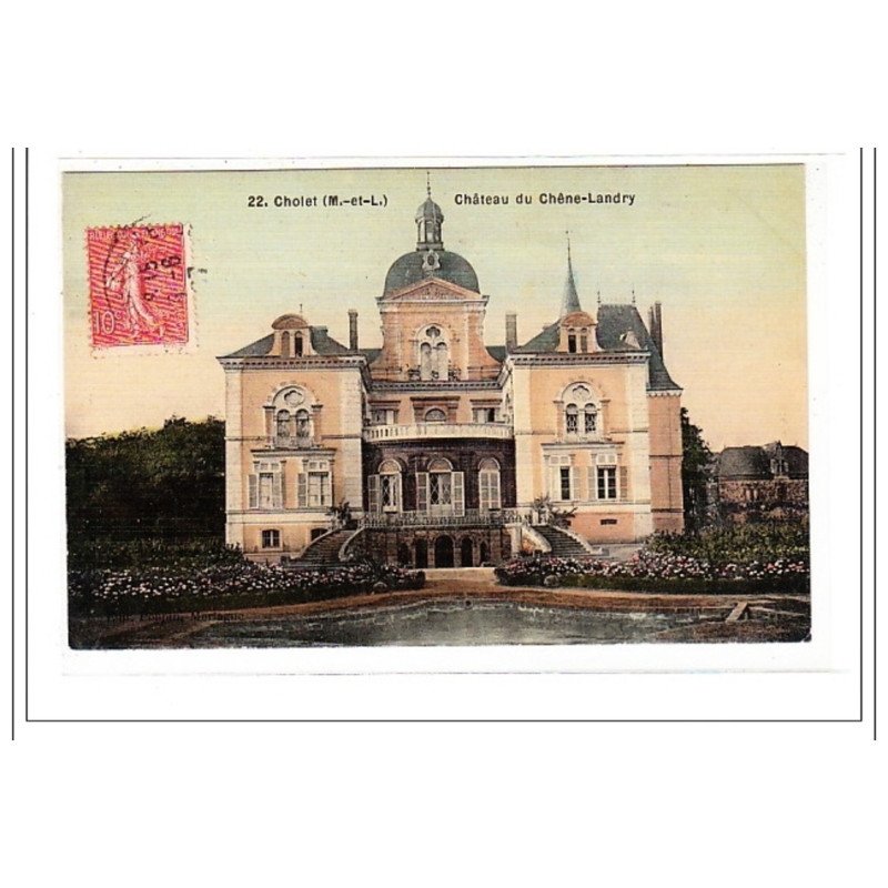 CHOLET : chateau de chene-landry - tres bon état
