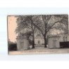 Bois de BOULOGNE : Entrée du Château de Bagatelle - état