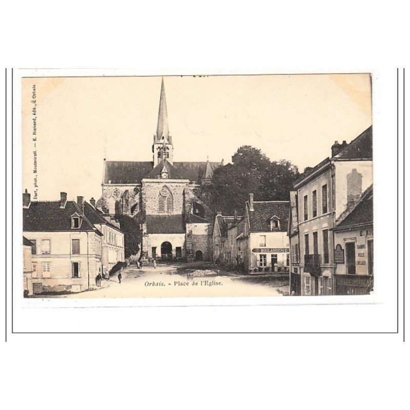 ORBAIS : place de l'eglise - tres bon état