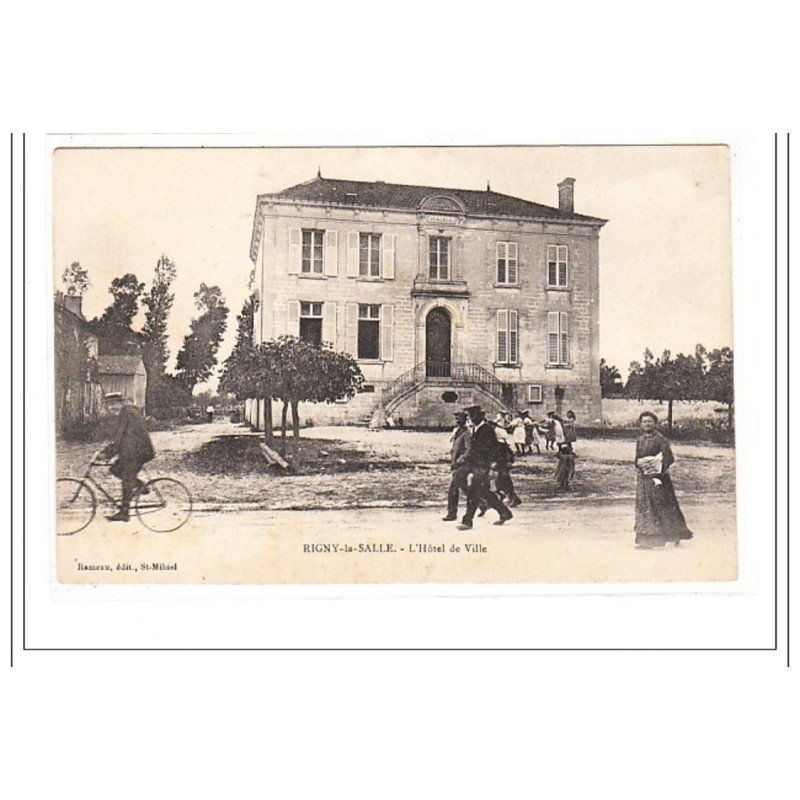 RIGNY-la-SALLE : l'hotel de ville - tres bon état