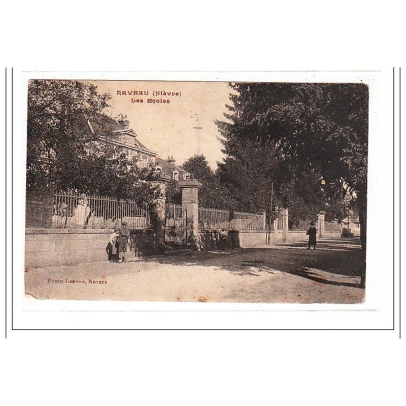 RAVEAU : les ecoles - tres bon état