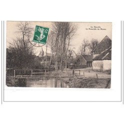 LA NEUVILLE : la passerelle du marais - tres bon état