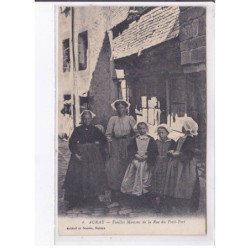 AURAY: vieilles maisons de la rue du petit-port - très bon état