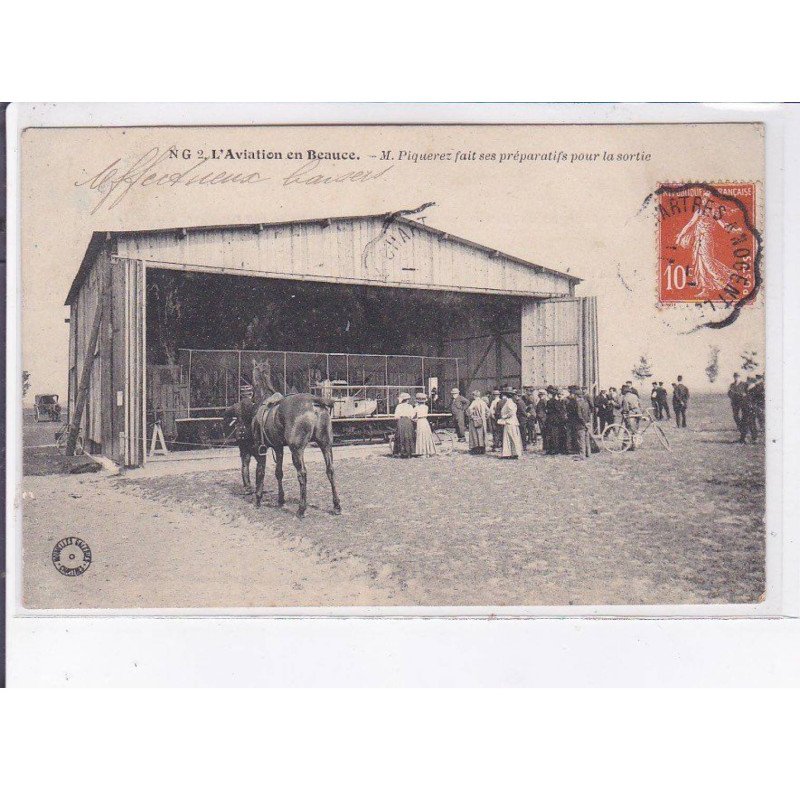 EURE ET LOIR: aviation en beauce, M. Piquerez fait ses préparatifs pour la sortie - très bon état