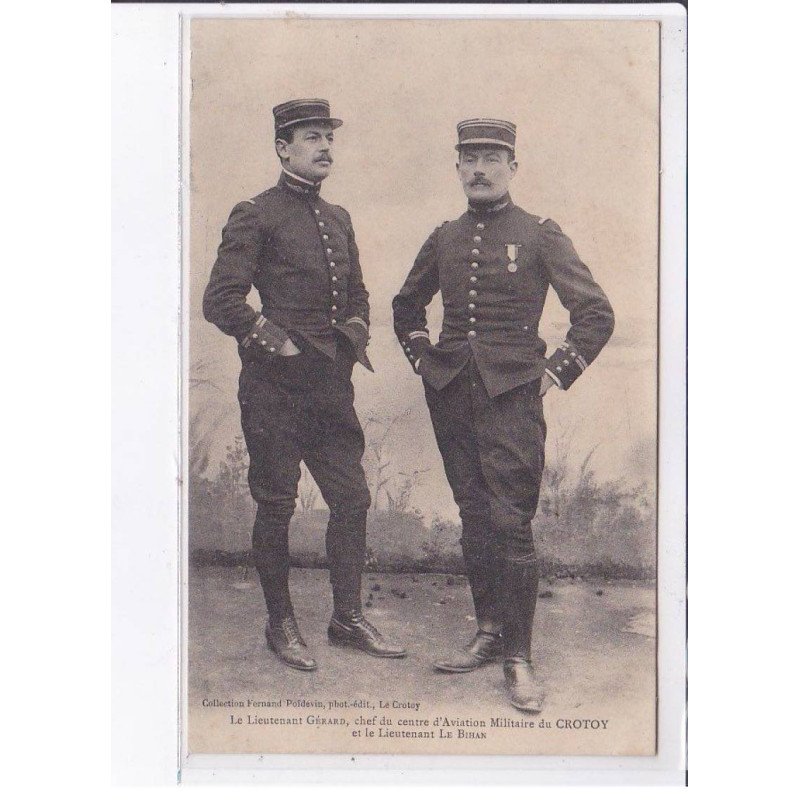 LE CROTOY: aviation, lieutenant Gérard chef du centre aviation militaire et lieutenant Le Bihan - très bon état LE CROTOY: aviation, lieutenant Gérard chef du centre aviation militaire et lieutenant Le Bihan - très bon état