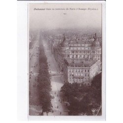 PARIS: 75008 aviation Dubonnet dans sa traversée de paris, champs-elysées - état