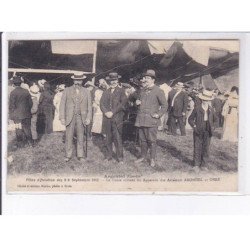 ARGENTAT: fêtes d'aviation 1912, la foule visitant les appareils des aviateurs arondel et obre - état