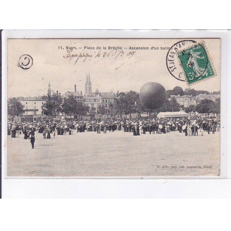 NIORT: place de la brêche, ascension d'un ballon - très bon état