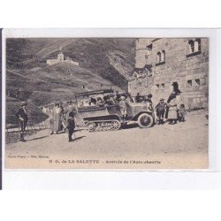 NOTRE DAME DE LA SALETTE  : l'arrivée de l'auto-chenille (autobus) - très bon état