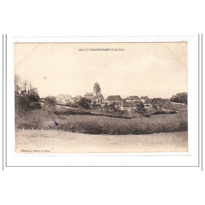 NEUVY-GRANDCHAMP : cote-est - tres bon etat NEUVY-GRANDCHAMP : cote-est - tres bon etat
