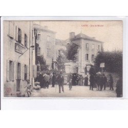 LAPTE : un jour de marché - très bon état