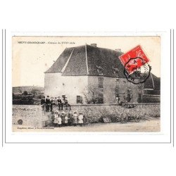 NEUVY-GRANDCHAMP : chateau du XVIII siecle - tres bon etat