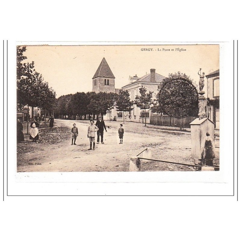 GERGY : la poste et l'eglise - tres bon etat GERGY : la poste et l'eglise - tres bon etat