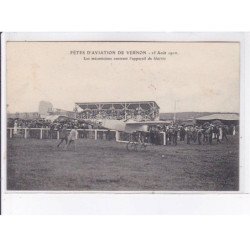 VERNON: fêtes d'aviation 1912, mécaniciens rentrent l'appareil de garros - très bon état