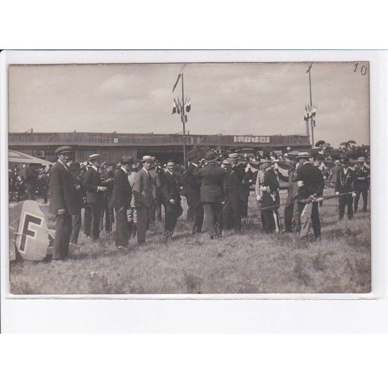AULNAT: aviation, photo Géo Guérin à clermont ferrand - très bon état