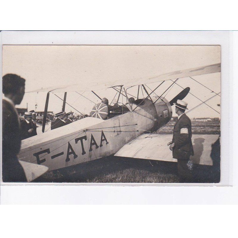 AULNAT: aviation, photo Géo Guérin à clermont ferrand, parachutisme - très bon état
