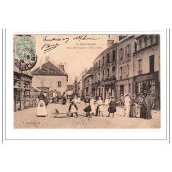 LA FERTE-GAUCHER : place montesquiou et rue d'alma - tres bon etat