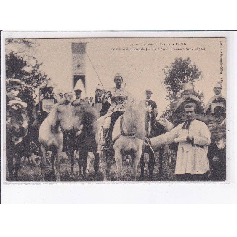FIEFS: souvenir des fêtes de jeanne d'arc, jeanne d'arc à cheval - très bon état