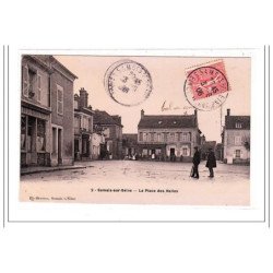 SAMOIS-sur-SEINE : la place des halles - tres bon etat