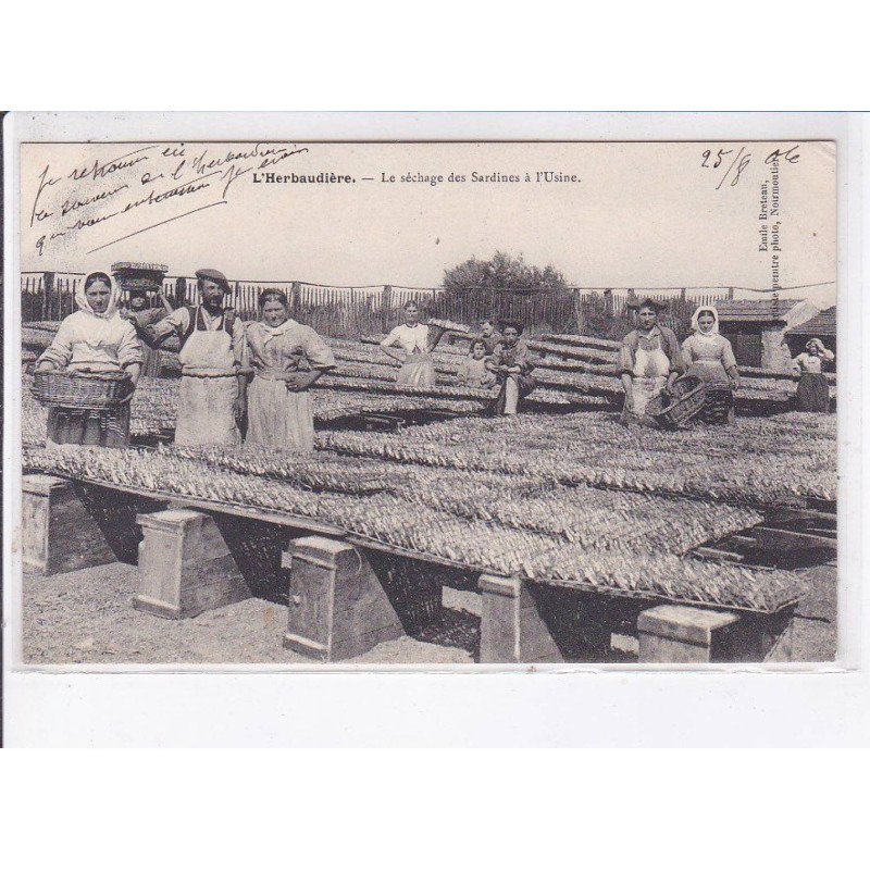 L'HERBAUDIERE: le séchage des sardines ç l'usine - état L'HERBAUDIERE: le séchage des sardines ç l'usine - état