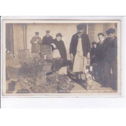 LIMOGES: les petits métiers de la rue, marchand d'huîtres - très bon état