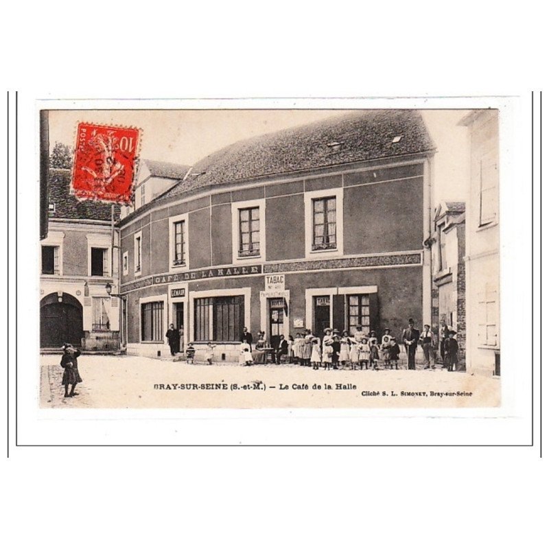 BRAY-sur-SEINE : le café de la halle - tres bon etat