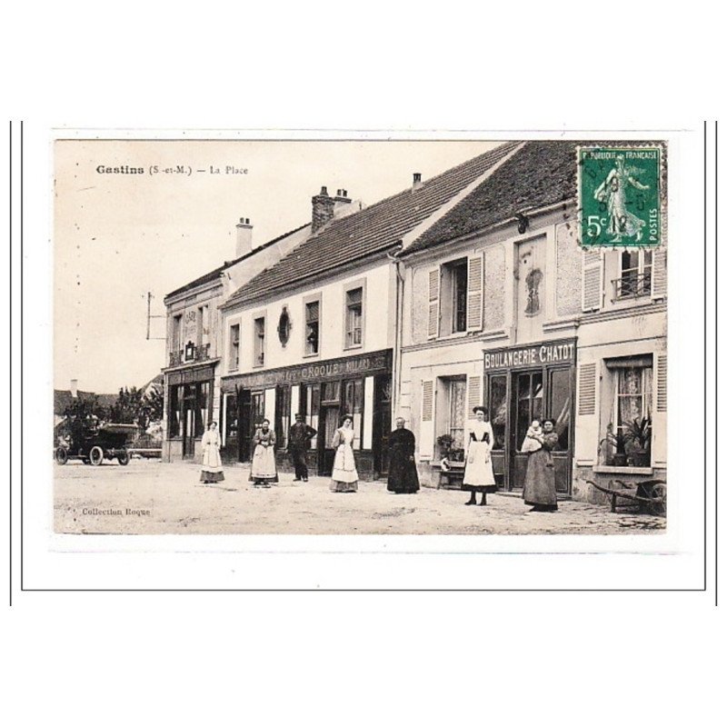 GASTINS : la place - tres bon etat