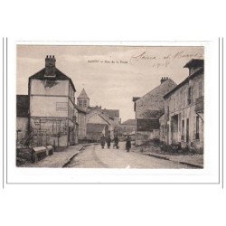 SAINTS : rue de la poste - tres bon etat