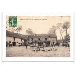 BEAUBOURG : intérieur de la ferme - tres bon etat