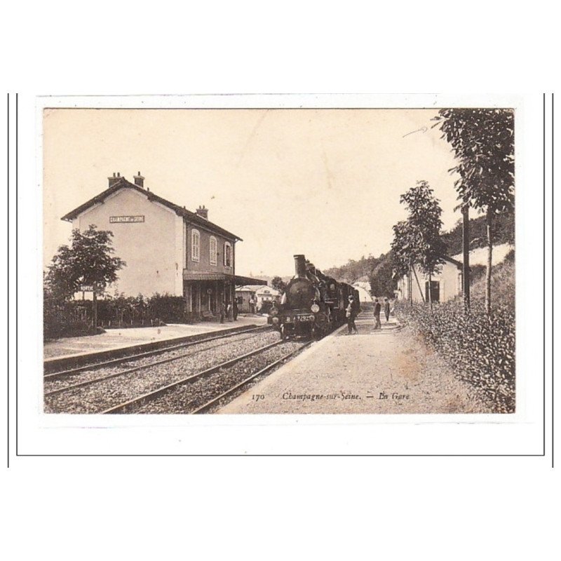 CHAMPAGNE-sur-SEINE : la gare - etat