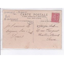 LEVALLOIS-PERRET: automobile - très bon état
