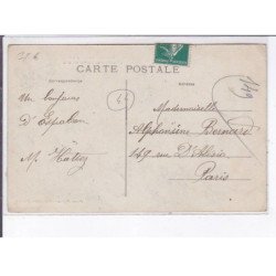 LOT: l'autobus au rocher du duc - très bon état