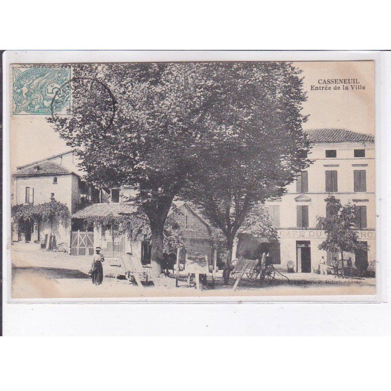 CASSENEUIL: entrée de la ville - très bon état