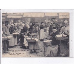 LE PUY-en-VELAY: marché de la place du plot - très bon état