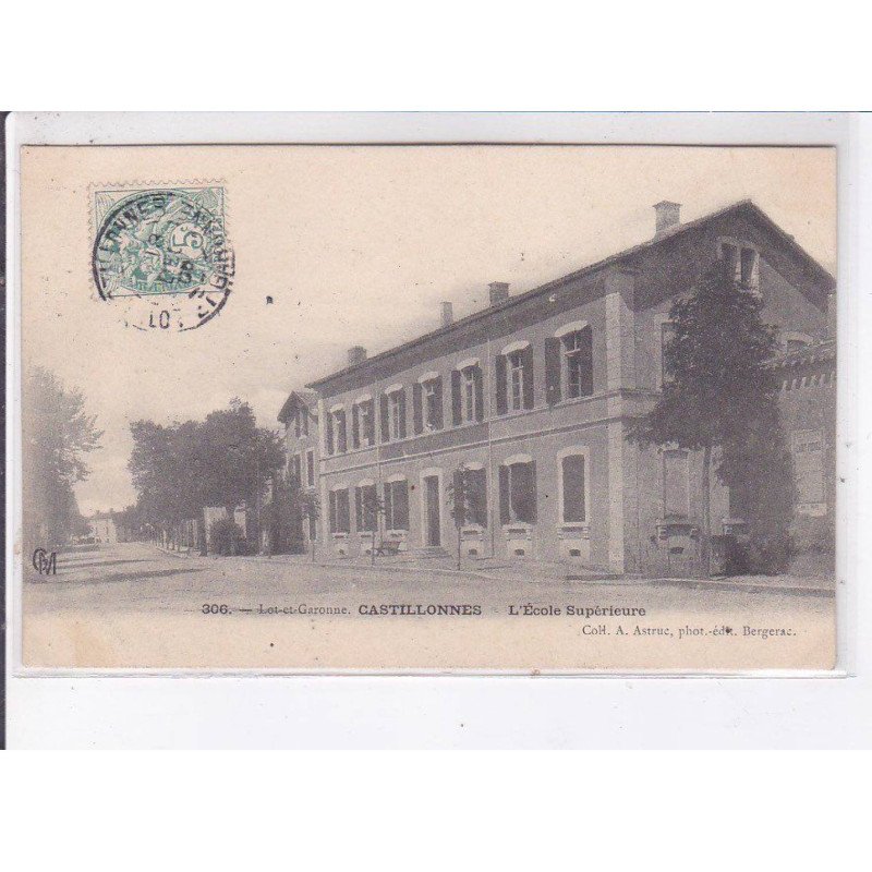 CASTILLONNES: l'école supérieure - très bon état