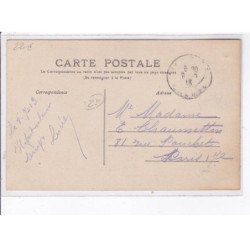 AUBUSSON: une couseuse de tapisserie - très bon état