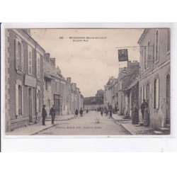 MORANNES: grand rue - très bon état