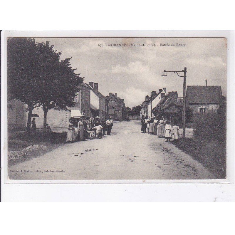 MORANNES: entrée du bourg - très bon état