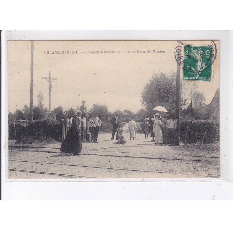 MORANNES: passage à niveau et nouvelle croix de mission - très bon état